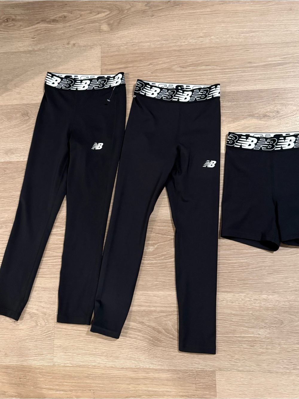 NWOT - New Balance' Black Logo Waistband Active Leggings and Shorts Set